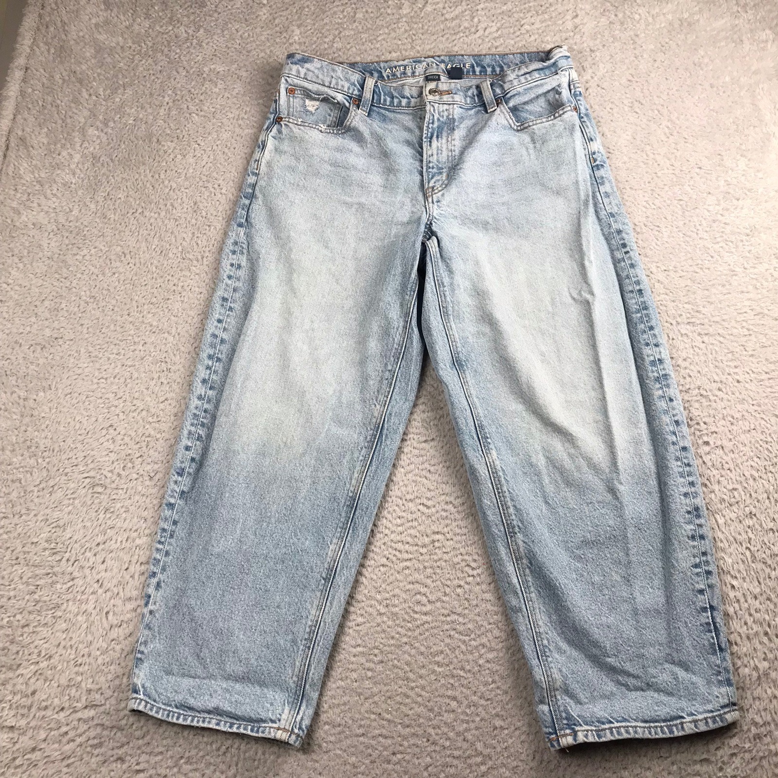 American Eagle Barrel Jeans Women 8 Short Light Wash High Rise Stretch Denim